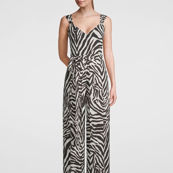 WHBM zebra print jumpsuit with slit detail - Picture 1 of 3